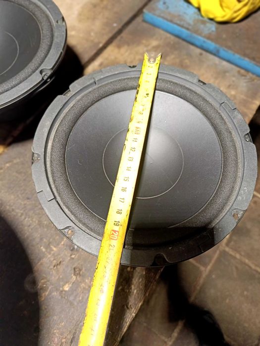 Boxe Auto în stare bună.