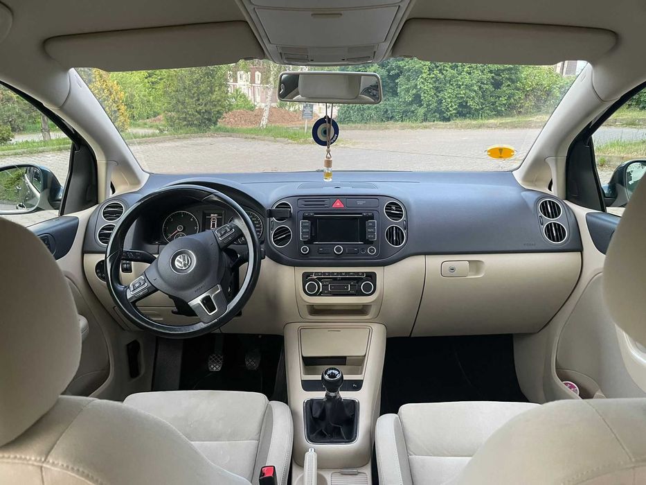 Vand golf 6 plus an 2009 2.0 tdi manual