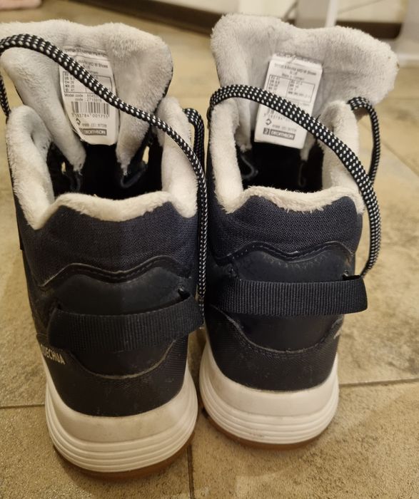 Мъжки непромокаеми обувки от Декатлон 41 номер