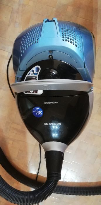 Продам пылесос самсунг.