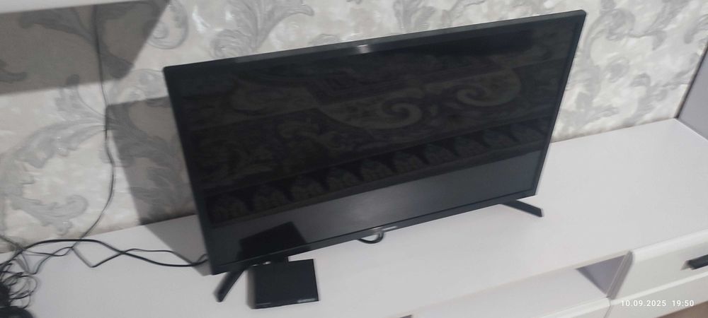 Продам Телевизор Samsung UE32T5300AUXCE Smart