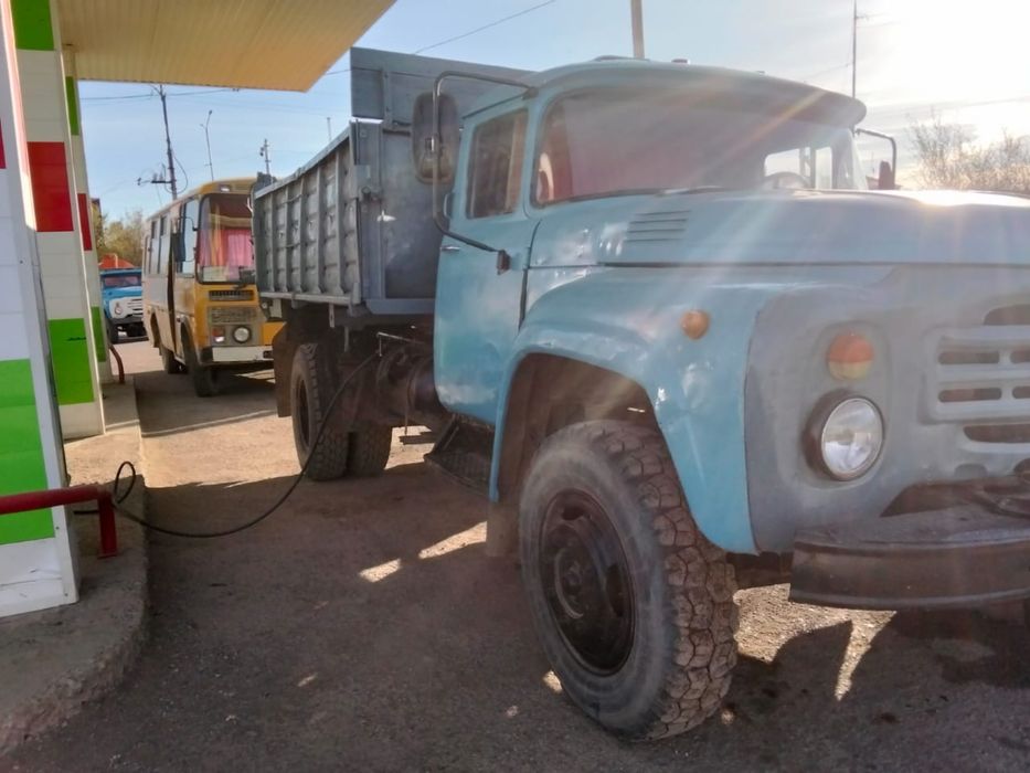 Продам зиЛ 130,1992