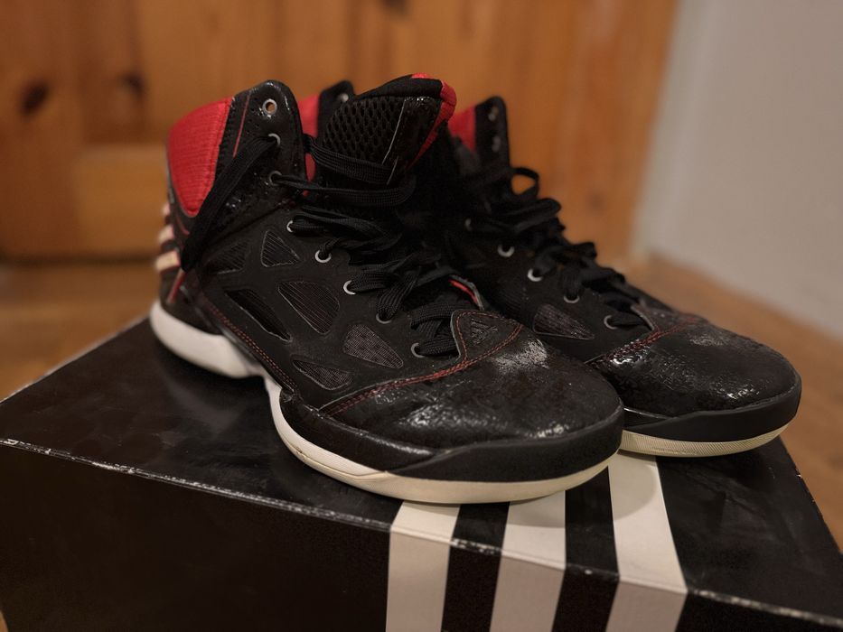 Мъжки баскетболни маратонки adiZero Rose 2.5