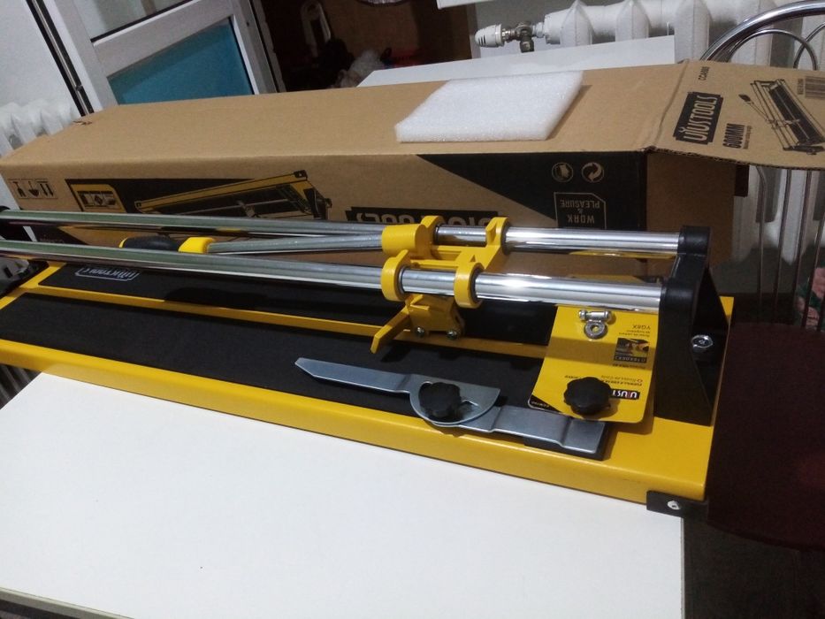 Продам плиткорез ССА600 НА 600.10 ММ.