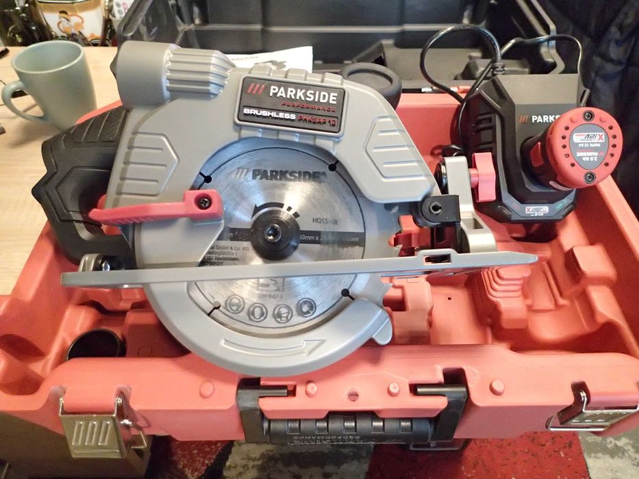 Fierastrau circular portabil Parkside Performance , acumulator 12v; absolut nou; cu garantie