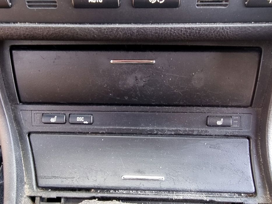 Sertar bord Bmw 3 (E46) [Fabr 1998-2005] 2.0 M47D 110 KW / 150 CP