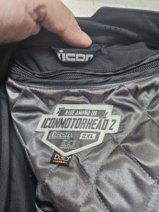 Geacă moto Icon 2XL nouă