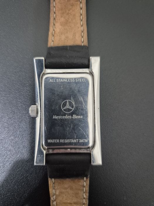 Mersedes Benz часы