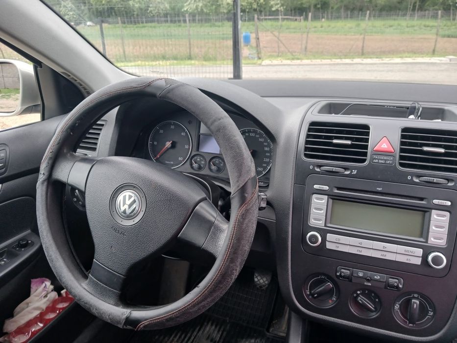 Vând Vw Jetta 2.0 din 2006