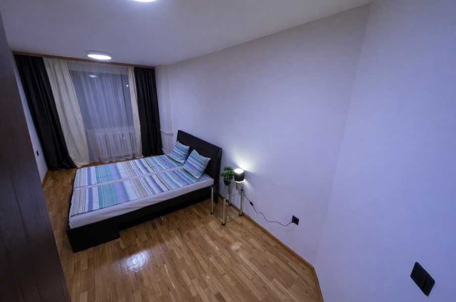 Тристаен апартамент под наем Лозенец