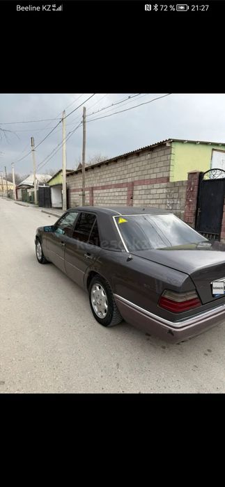 Mercedes E280 2.8 объём