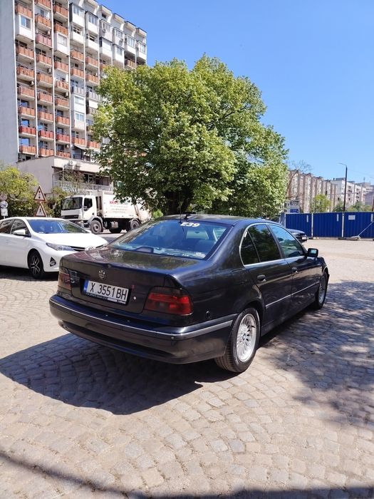 Продавам Bmw 523i газ бензин