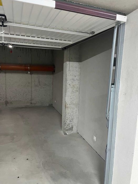 Дава се под наем Гараж / Паркомясто в София, Люлин 3 - 14 кв.м за 127.5 € - Снимка #1