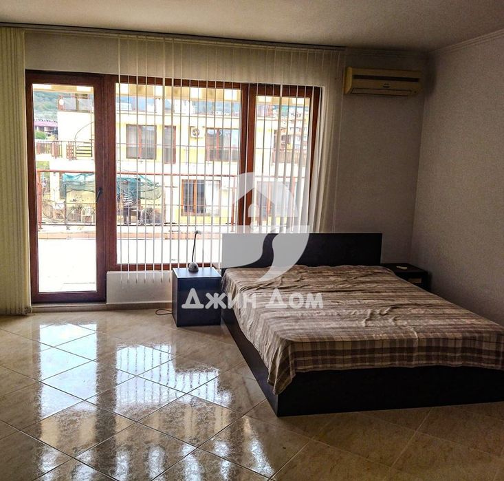 Продава се Едностаен апартамент в Свети Влас - 90 кв.м за 812 €/кв.м - Снимка #1