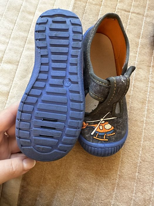 Пантофи за детската градина със стелка от естеств. кожа - ном. 26 и 27