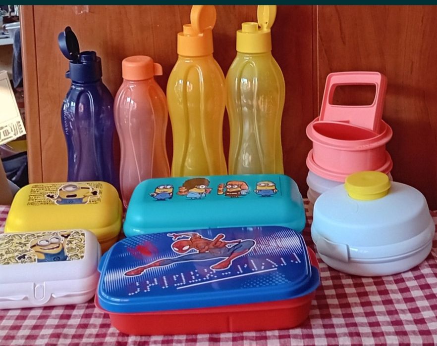Детски бутилки, купички, прибори за готвене и хранене Tupperware