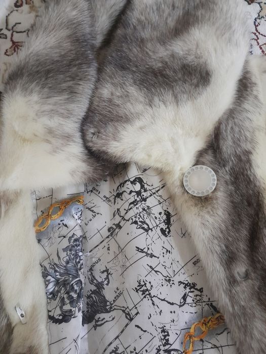 Срочно продам Норковая  шуба