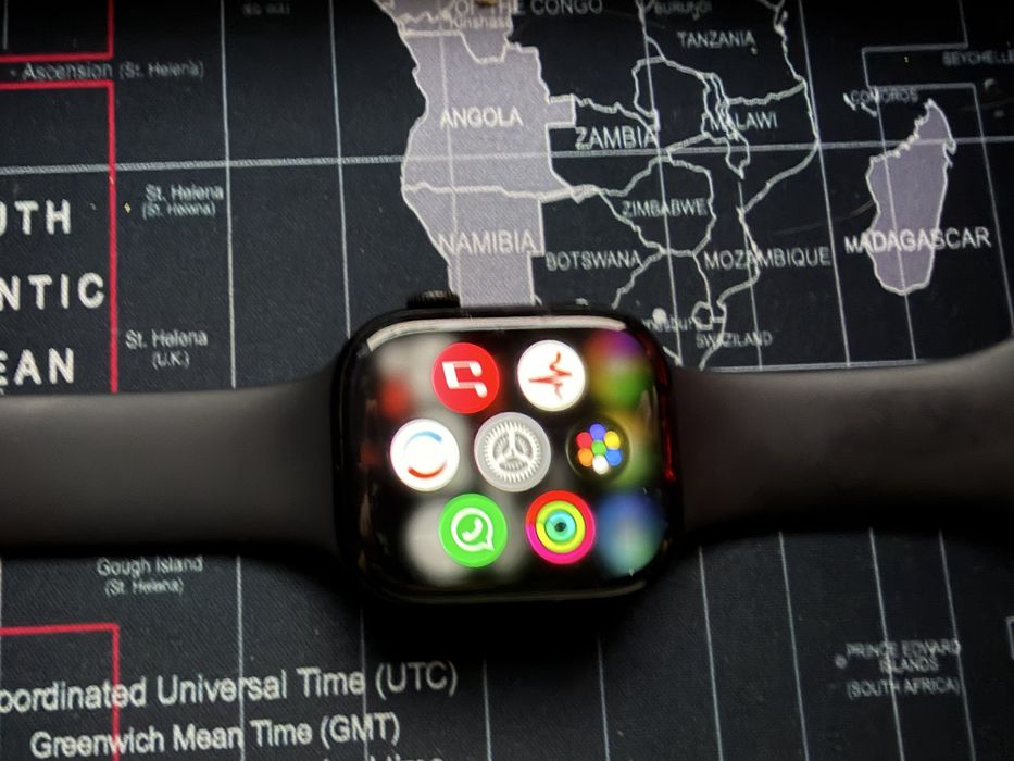 Apple Watch 11 | 46mm | с зарядкой