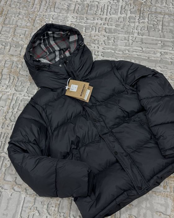 Пуховик Burrbery