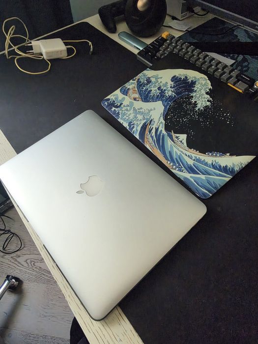 MacBook Air 13" (2017)