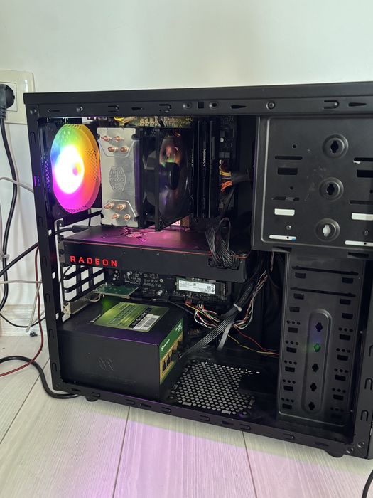 Vand/schimb Pc Gaming ( setup complete)