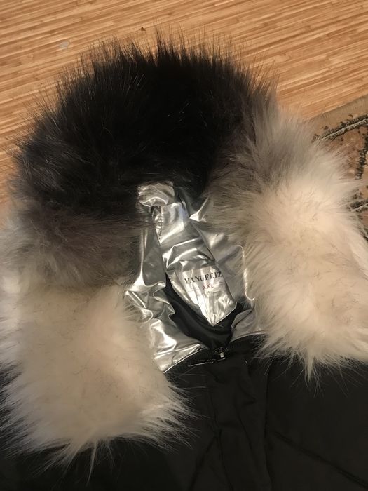 Женский пуховик чёрный