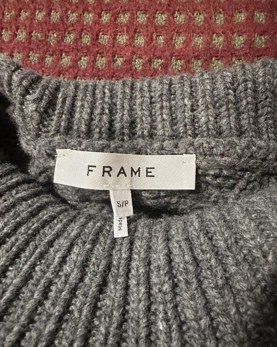 Пуловер без ръкав