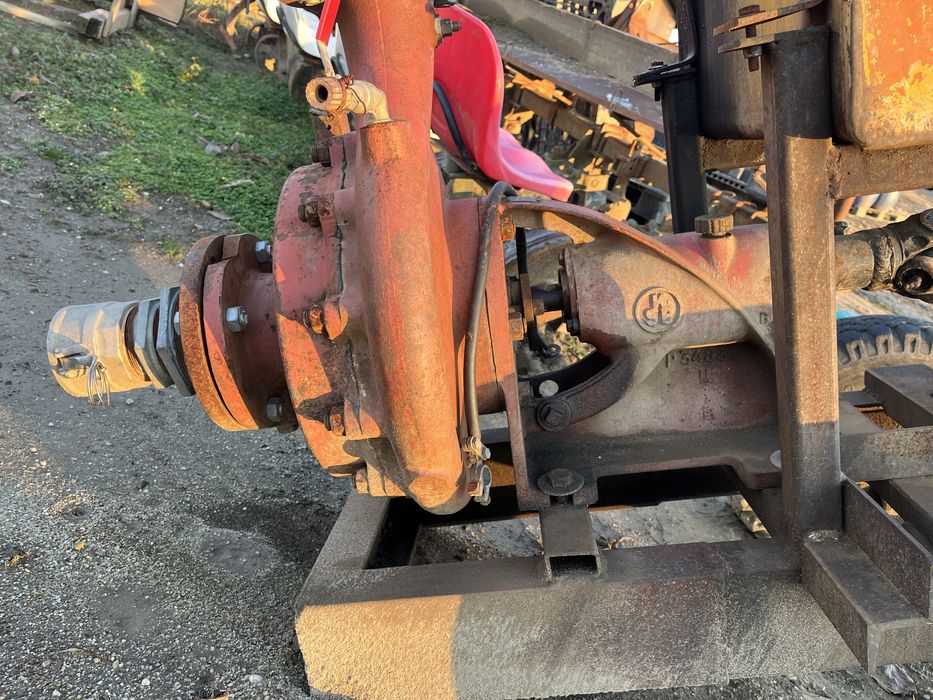 Pompa irigat de mare prediune si debit