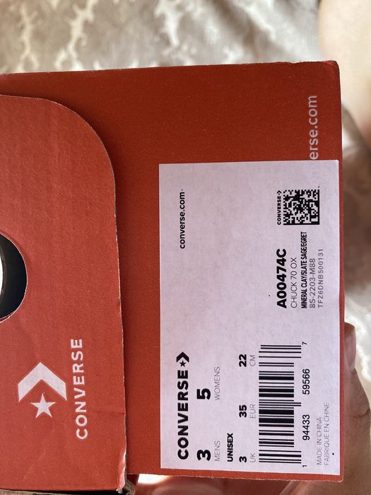 Продам новые Converse - конверсы