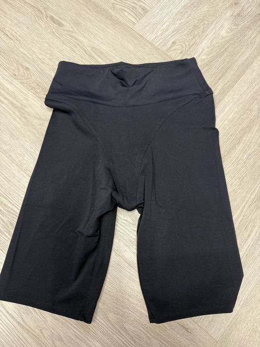 Продам женскую одежду. 42-44