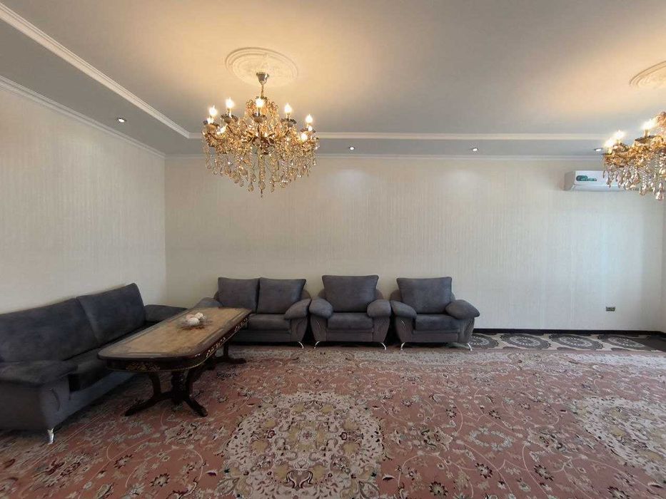 Sotiladi 2 qavatli uy, 6 sotix hovli Uchxoz, Akfa universiteti.