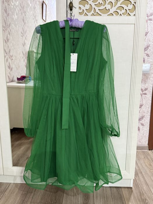 Платье новое праздничное