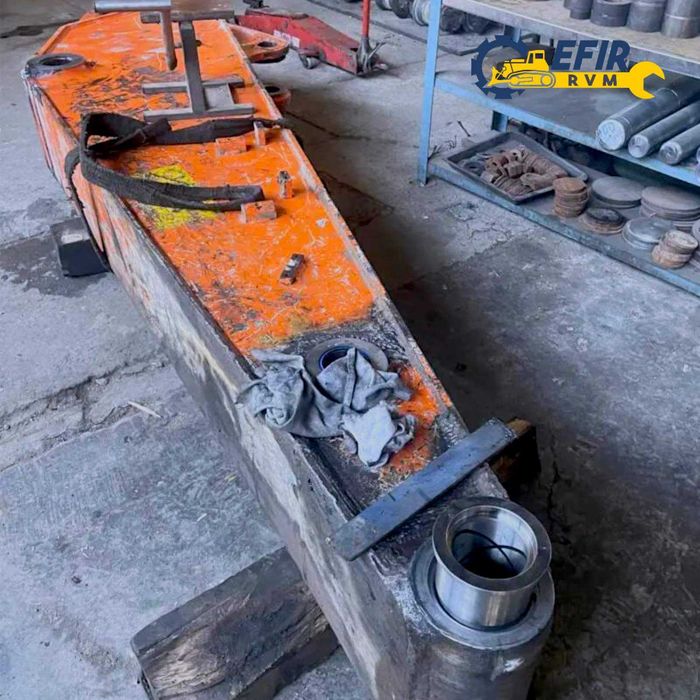 (ЕФИР-РВМ) Ремонт на рукояди, стрели, кофи и багерни устройства