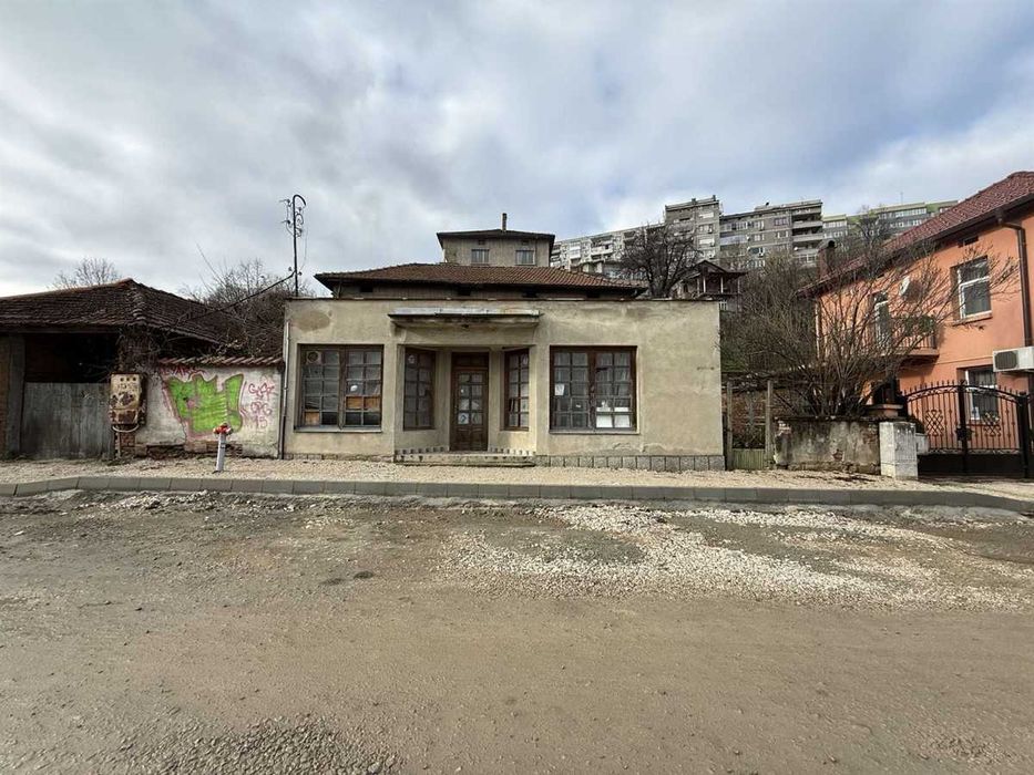 Къща на ул. Свищовска, гр. Габрово