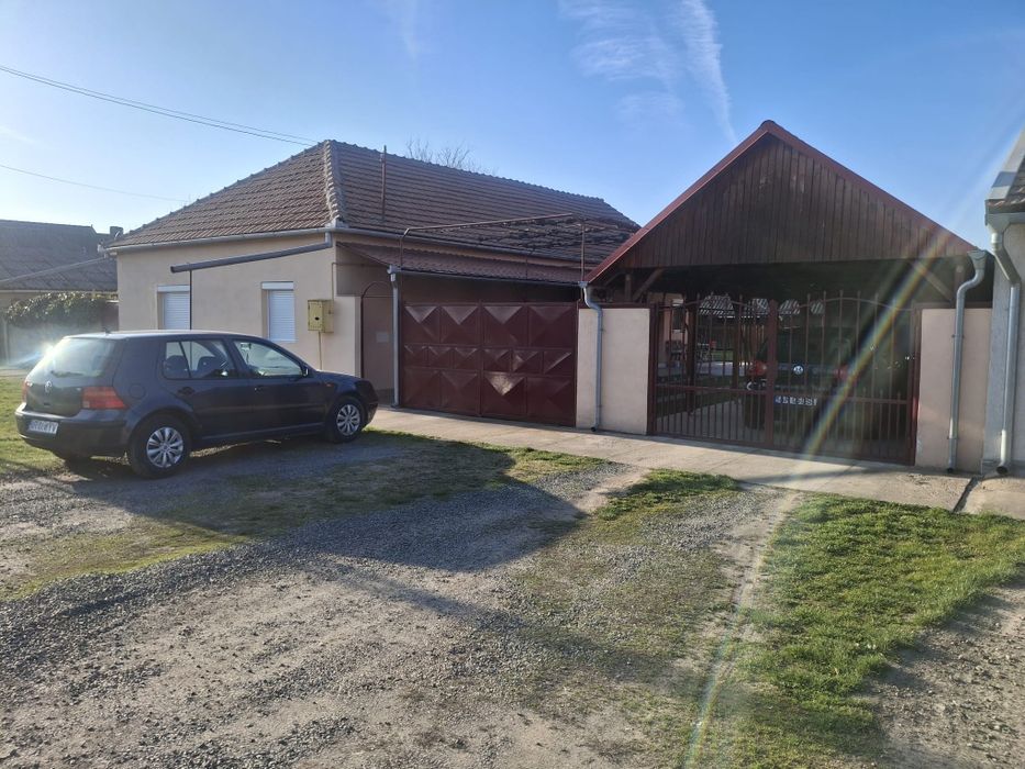 Casă 3 camere ȘOFRONEA