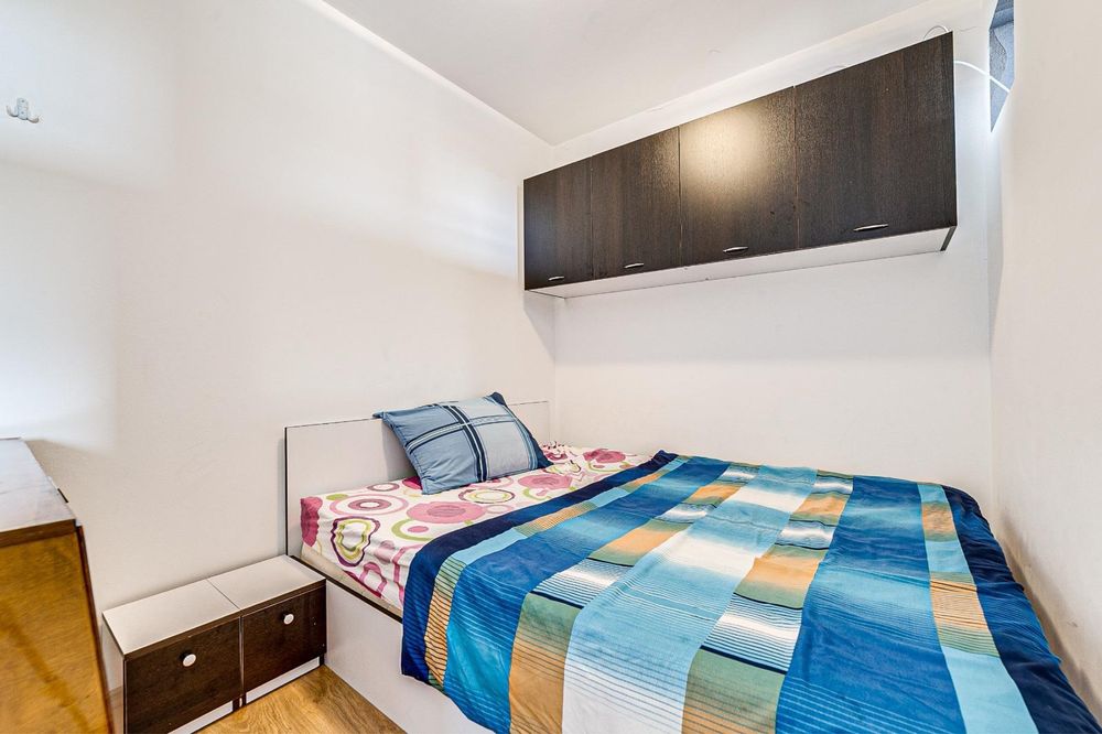 De inchiriat apartament 1 camera Ared Kaufland Intim