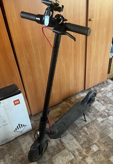 Электросамокат Xiaomi Mi Electric Scooter Pro 2