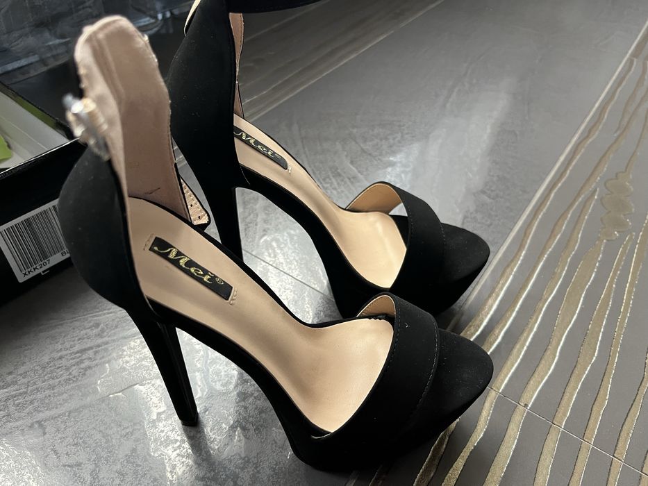 Елегантни обувки