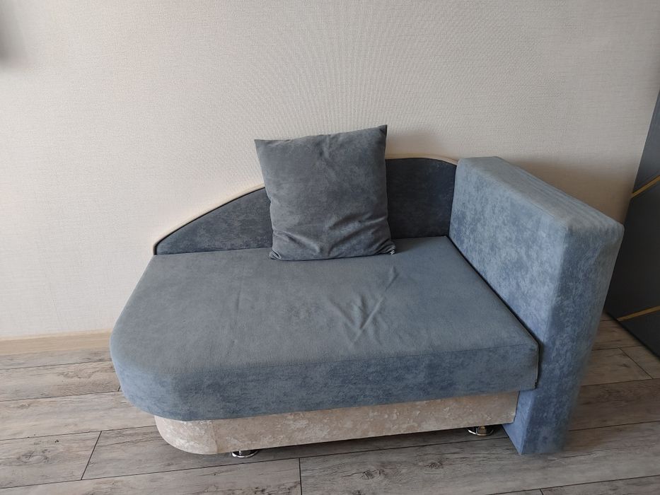 Продается диван-тахта