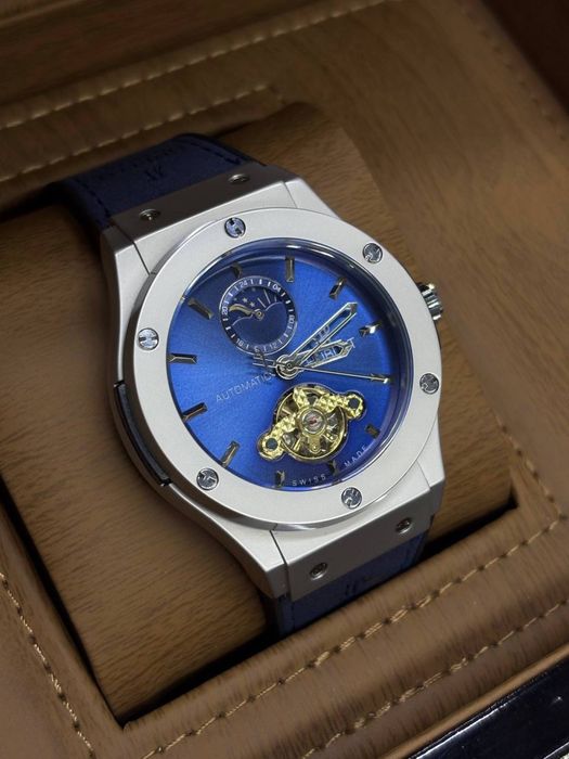 Наручные часы HUBLOT