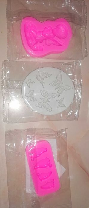 Matrite din silicon pentru prăjituri