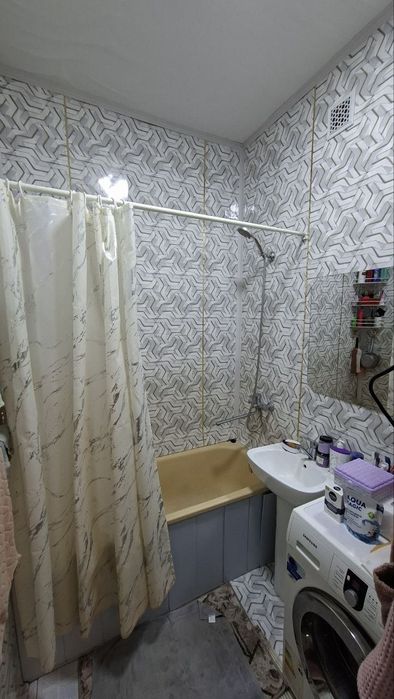 Ипотеку ! Срочно продажа квартиру Массив Ялангач  3в4/3/4 балкон 1.5/3