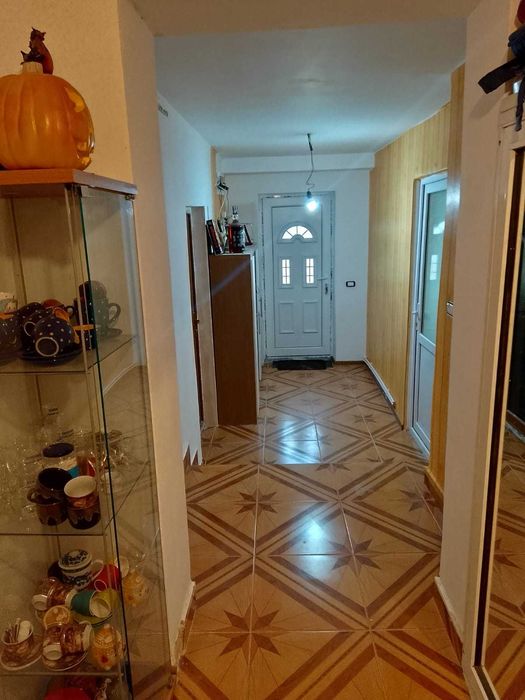 Casă Năvodari (peninsula) 71000e/renovată/4 camere