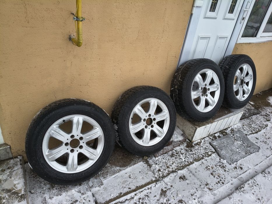 Vând roti mercedez 205 60r16