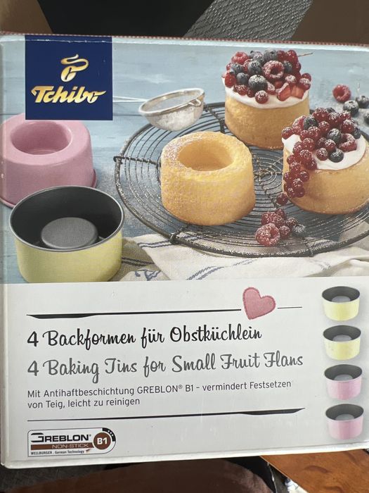 Посуда .форма для кексов.