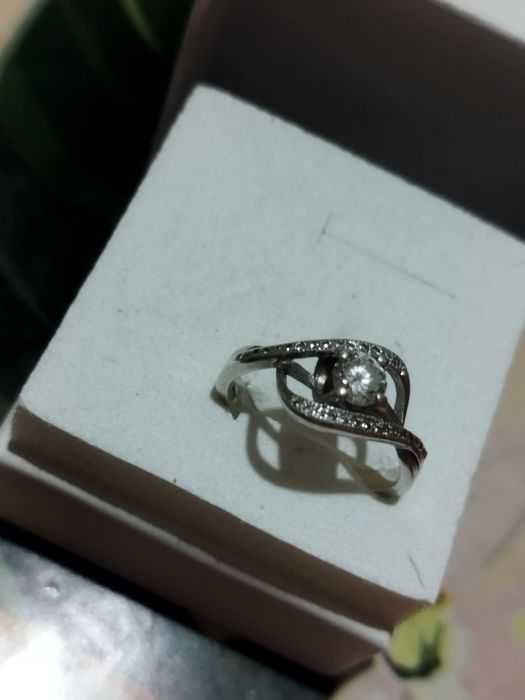 Дамски сребърен пръстен