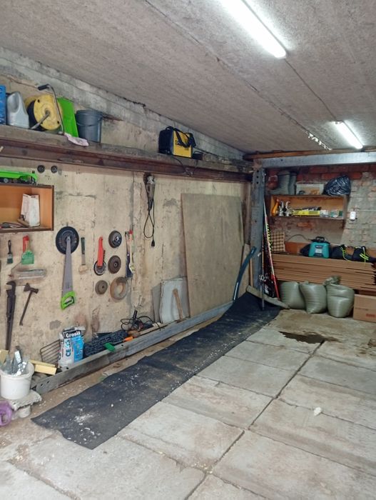 Продам капитальный гараж