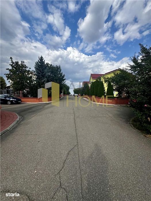 Vanzare teren intrevilan, in Ploiesti, cartier Irish