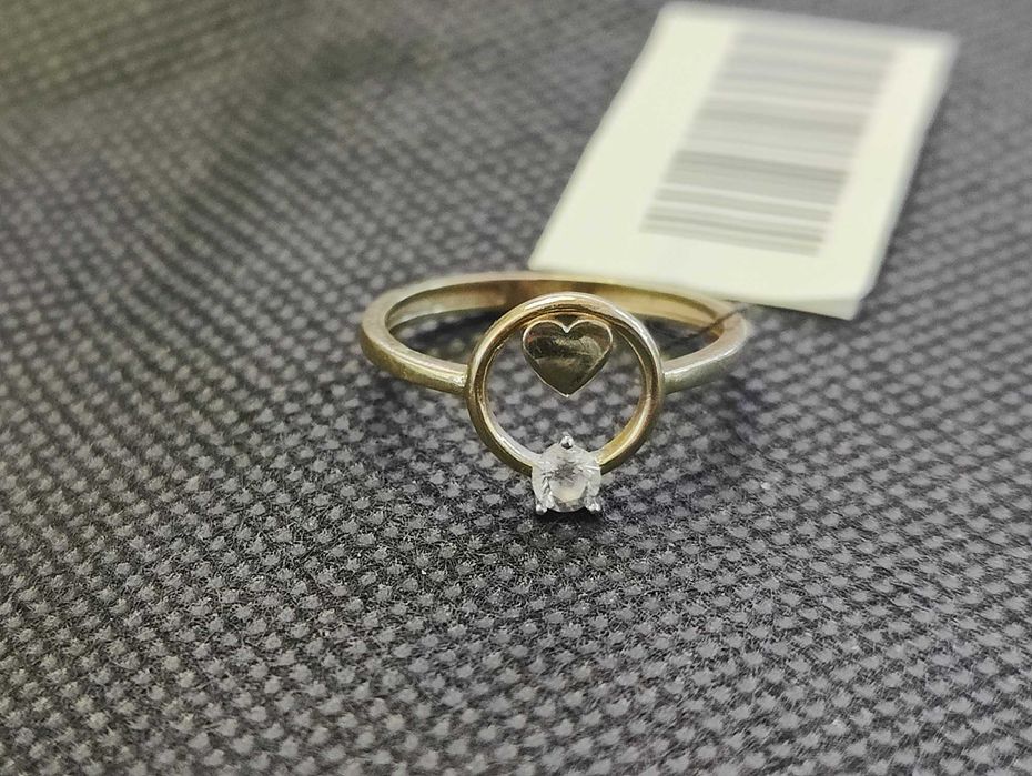 Златен дамски пръстен 1.56гр-14к