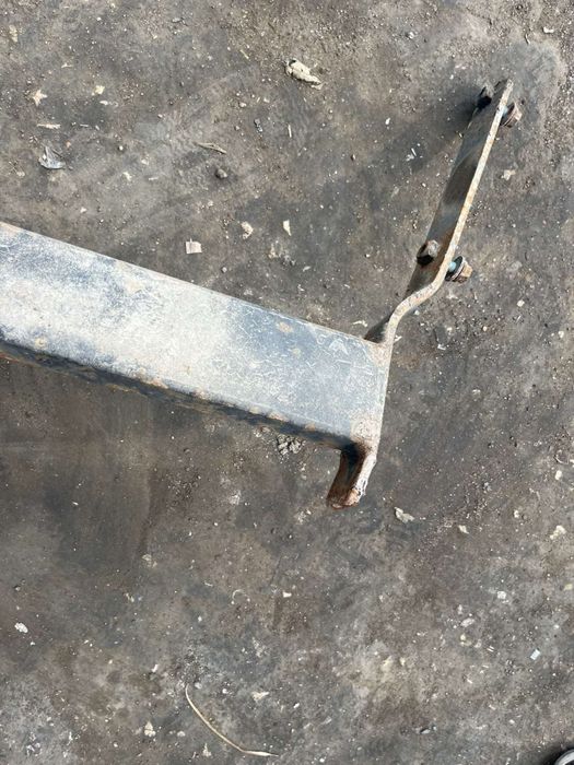 Теглич за Vw Touaran 1t0803881 b оригинален vw с модул 00-1257